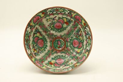 A Chinese 20th century famillie rose bowl