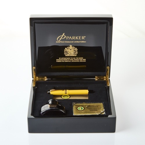 Parker, Duofold Cloisonne Limited Edition Fountain Pen with Box - Near new