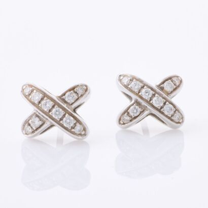 Chaumet, 18ct White Gold, Diamond set, 'Jeux de Liens' Earrings with Box