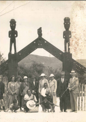 Moore & Thompson - Group at Rotorua 