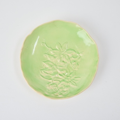 A Crown Lynn Wentworth Plate