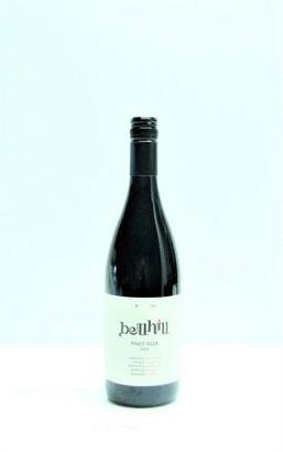(1) 2003 Bell Hill Pinot Noir, Canterbury