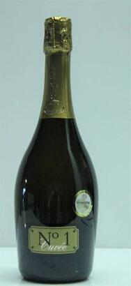 (1) NV&nbsp;No. 1 Family Estate Brut, Marlborough
