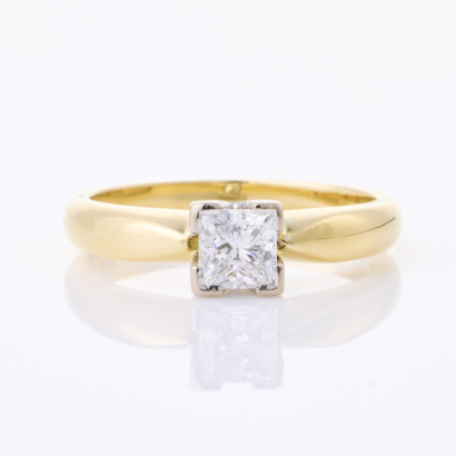 18ct Yellow Gold, Modern, .50ct Princess Cut Solitaire Diamond Ring