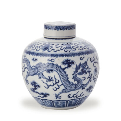 A Chinese Late Qing Dynasty Blue and White Lidded Jar decorated with dragon pattern (Da Qing Qianlong Nian Zhi Mark) (Damage on cover)