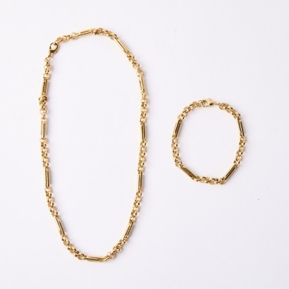 A Gold Plated Bracelet and Necklace Pairing