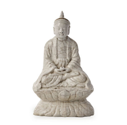 A Chinese Qing Dynasty Qianlong Period Ge-style Buddha Statue