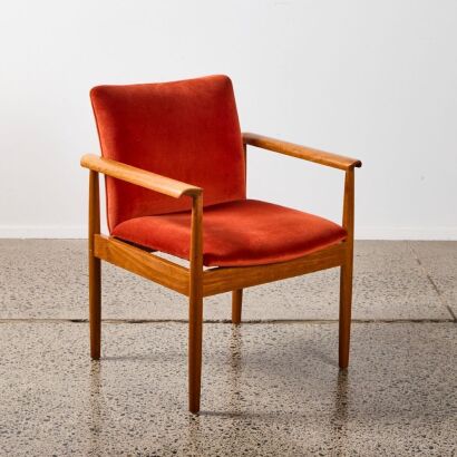 A Finn Juhl Diplomat Chair Made In New Zealand By Backhouse