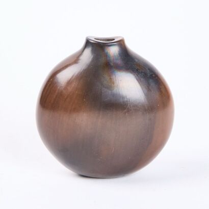 A Robyn Stewart Vase