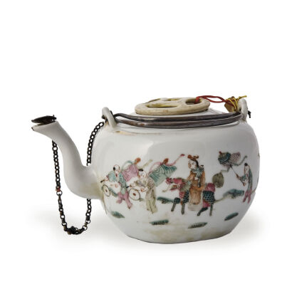 A Chinese Qing Dynasty Tongzhi Period Famille Rose Kettle