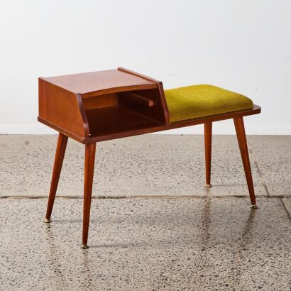 A Retro Telephone Stand
