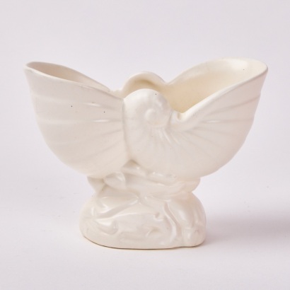 A Crown Lynn Nautilus Vase