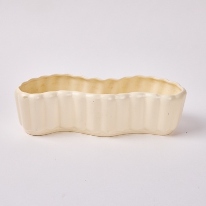 A Crown Lynn Trough Vase, Shape #106