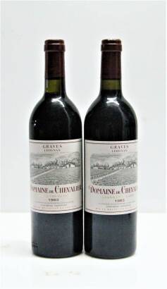 (2) 1983&nbsp;Domaine de Chevalier, Pessac Leognan
