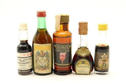 (1) Mixed Liquor Miniatures, 5 Bottles Sold as One Lot