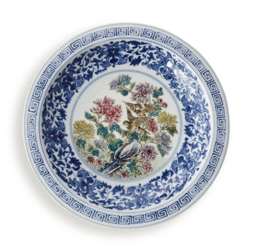 A Chinese Blue and White Famille Rose Saucer decorated with flower and bird (Da Qing Qianlong Nian Zhi Mark)