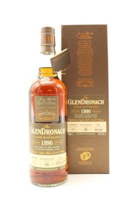 (1) Glendronach 1990 Olorosso Sherry Butt 28 Year Old #2623 Single Malt Scotch Whisky, 50.1% ABV (GB)