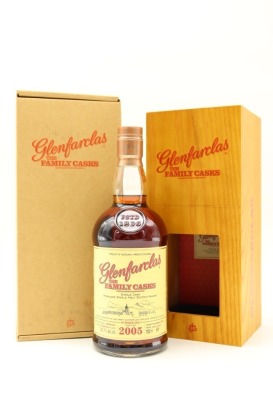 (1) Glenfarclas 2005 The Family Casks Single Cask Vintage Single Malt Scotch Whisky, 59.7% ABV (GB)