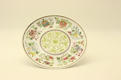 A Chinese famille-rose auspicious plate