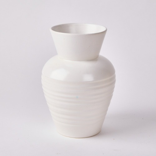 A Crown Lynn Vase, Shape #2070
