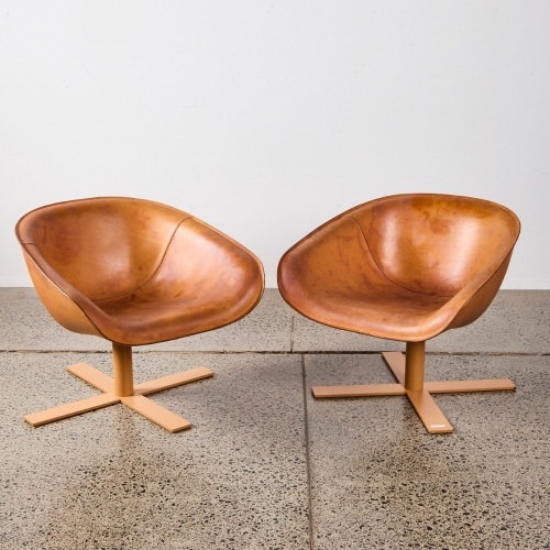 A Pair of Mart Swivel Chairs by Antonio Citterio for B&B Italia