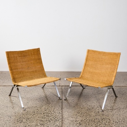 A Pair of PK22 Armchairs by Poul Krholm for Fritz Hansen