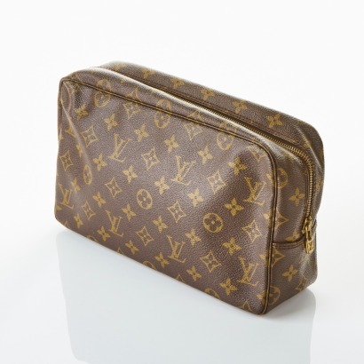 Louis Vuitton, Trousse Toilette Pouch 28