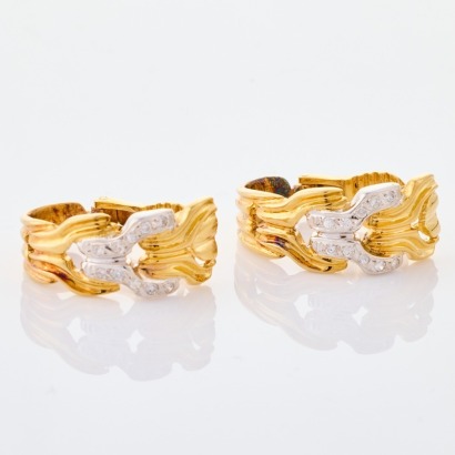 18ct Yellow Gold, Omega clip .25cts Diamond Set Earrings