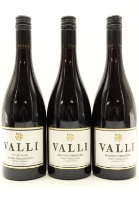 (1) 2019 - 2021 Valli Bendigo Vineyard Pinot Noir Vertical, Central Otago, 3 Bottles Sold as One Lot