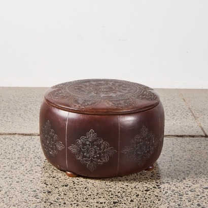 A Retro Ottoman