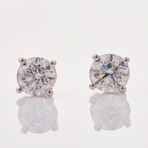 18ct White Gold, 1.40ct Diamond Stud Earrings