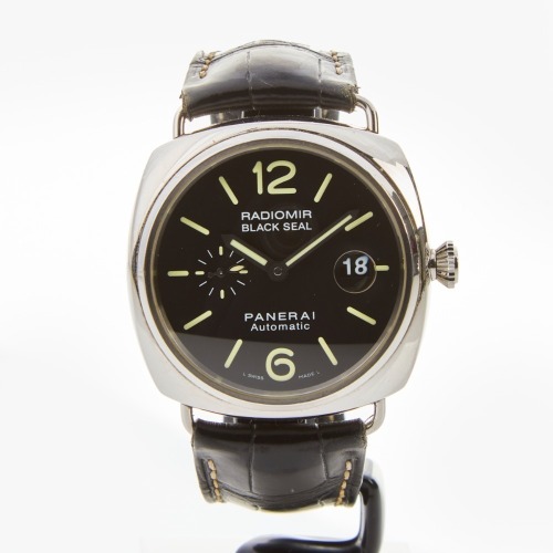 Stainless Steel, 45mm Panerai Radiomir Black Seal Wristwatch