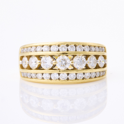 18ct Yellow Gold, Modern,1.50ct Diamond Dress Ring