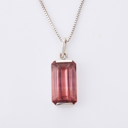 18ct White Gold, Modern, 5.70ct Pink Tourmaline Necklace, on a 9ct White Gold, 45cm Chain