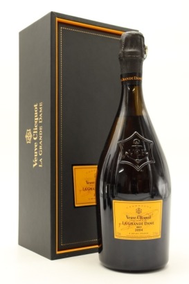 (1) 2004 Veuve Clicquot Ponsardin La Grande Dame Brut, Champagne [JR17.5] [WE94] [WS94] (GB)