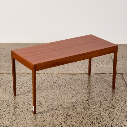 A Minimal MId Century Coffee Table