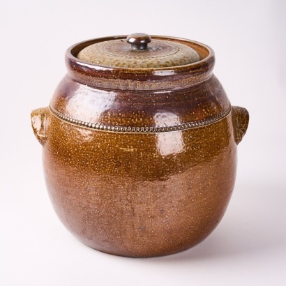 A Bendigo Salt Glazed Pottery Crock