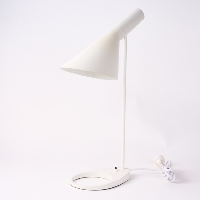 An AJ Style Table Lamp