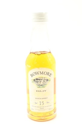 (1) Bowmore 15 Year Old Single Malt Scotch Whisky in Half Pint, 43% ABV, 200ml, Circa 1990s