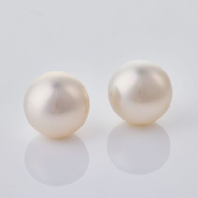 18ct White Gold, 15mm Semi-Round Pearl Stud Earrings