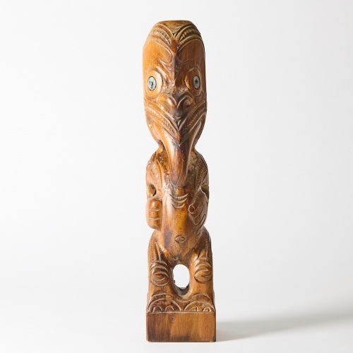 A Contemporary Pou Whakairo