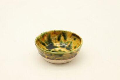 A Chinese small yellow ground and green glazed bowl