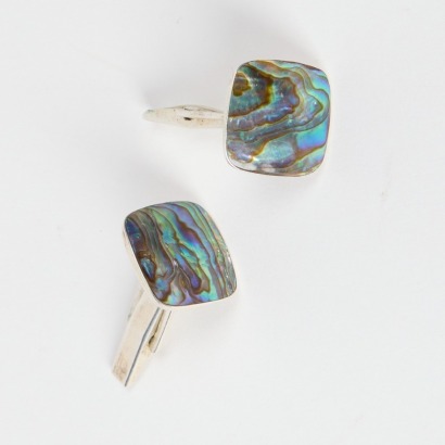 A Pair of Vintage Sterling Silver & Paua Cufflinks