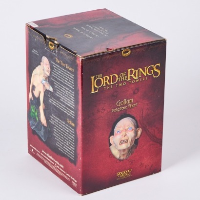 A Lord of the Rings 'Gollum' 1/6 Scale Polystone Figure, Edition 6395