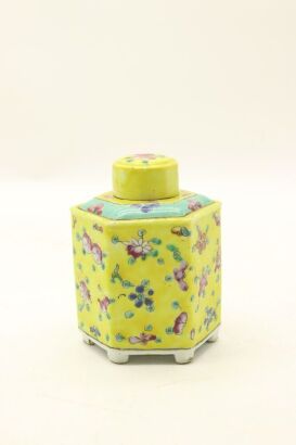 A Chinese Jingdezhen 20th centruy yellow ground and famille-rose enamels 'floral' hexagonal tea caddy