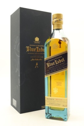 (1) Johnnie Walker Blue Label Blended Scotch Whisky, 40% ABV