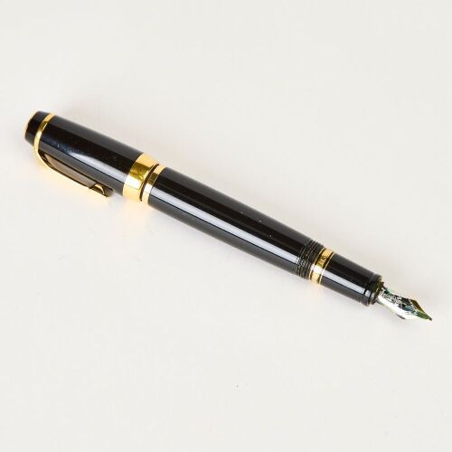 Montblanc Boheme Retractable Nib Fountain Pen