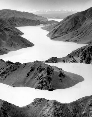 V C BROWNE Lake Benmore, Aerial View