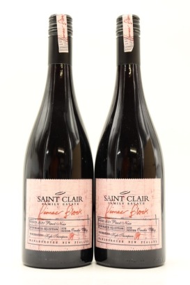 (2) 2021 Saint Clair Pioneer Block Winemaker Selection Pinot Noir, Marlborough