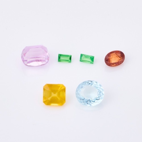 A Parcel of Five Loose Gemstones